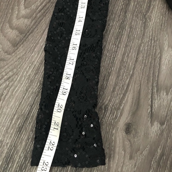 Jessica Long Sleeve Lace Black Dress, size 6 - Picture 12 of 13